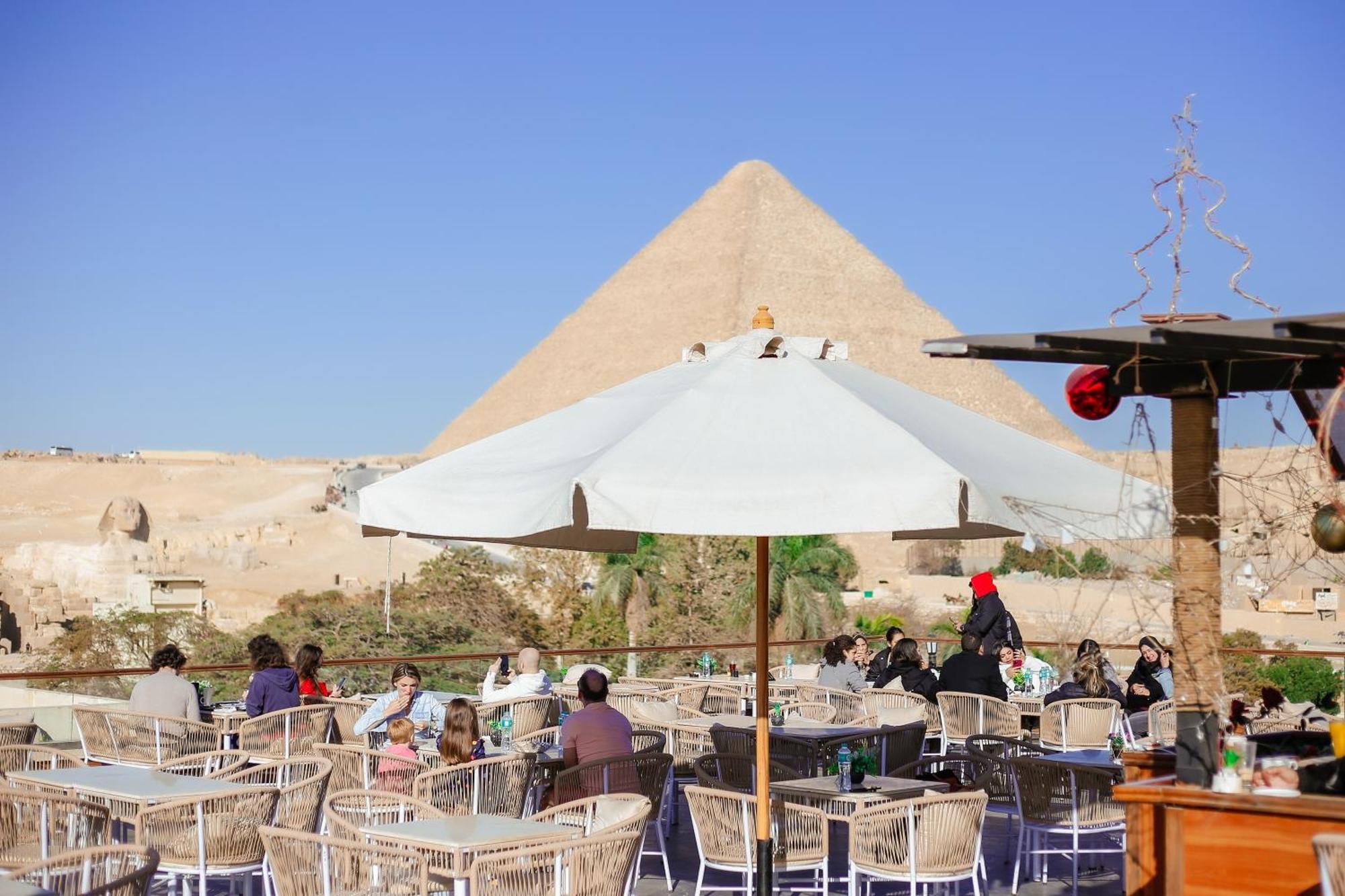 Tree Lounge Pyramids View Inn , Sphinx Giza Kafret el-Gabal Dış mekan fotoğraf