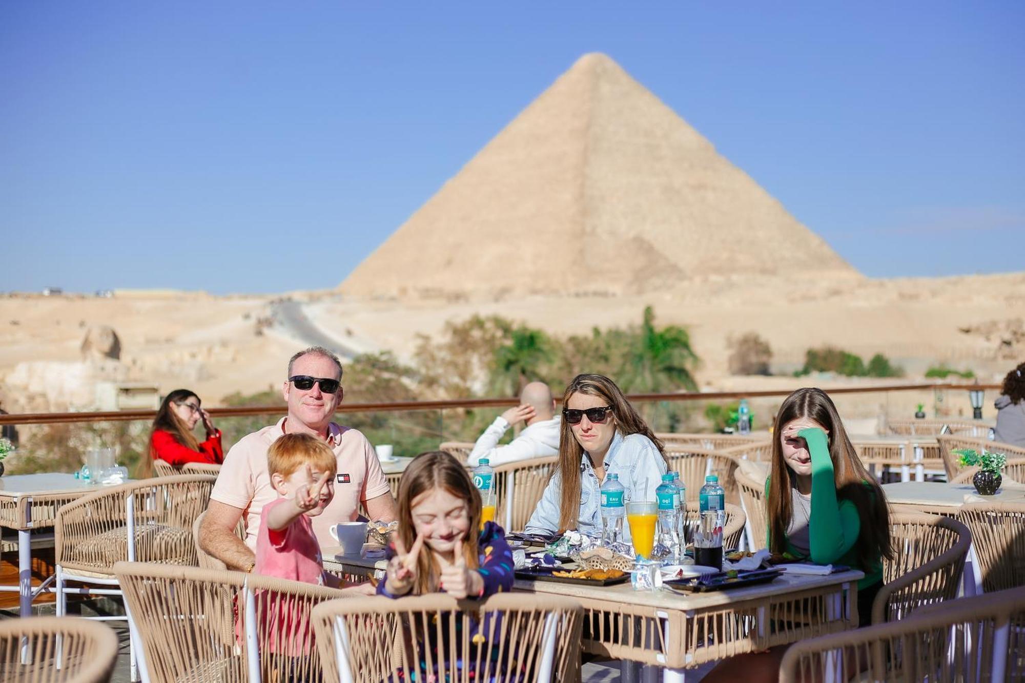 Tree Lounge Pyramids View Inn , Sphinx Giza Kafret el-Gabal Dış mekan fotoğraf