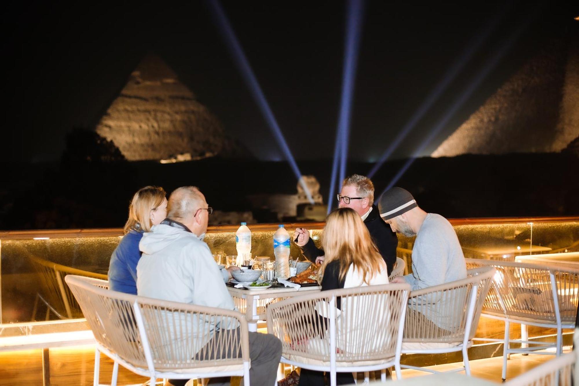 Tree Lounge Pyramids View Inn , Sphinx Giza Kafret el-Gabal Dış mekan fotoğraf
