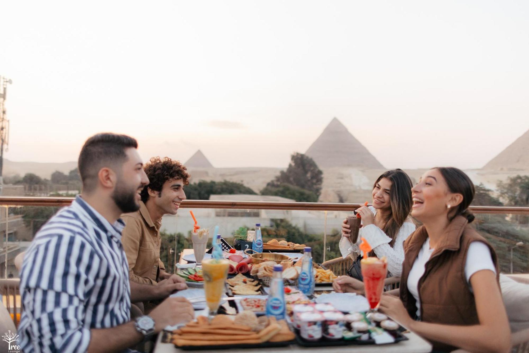 Tree Lounge Pyramids View Inn , Sphinx Giza Kafret el-Gabal Dış mekan fotoğraf