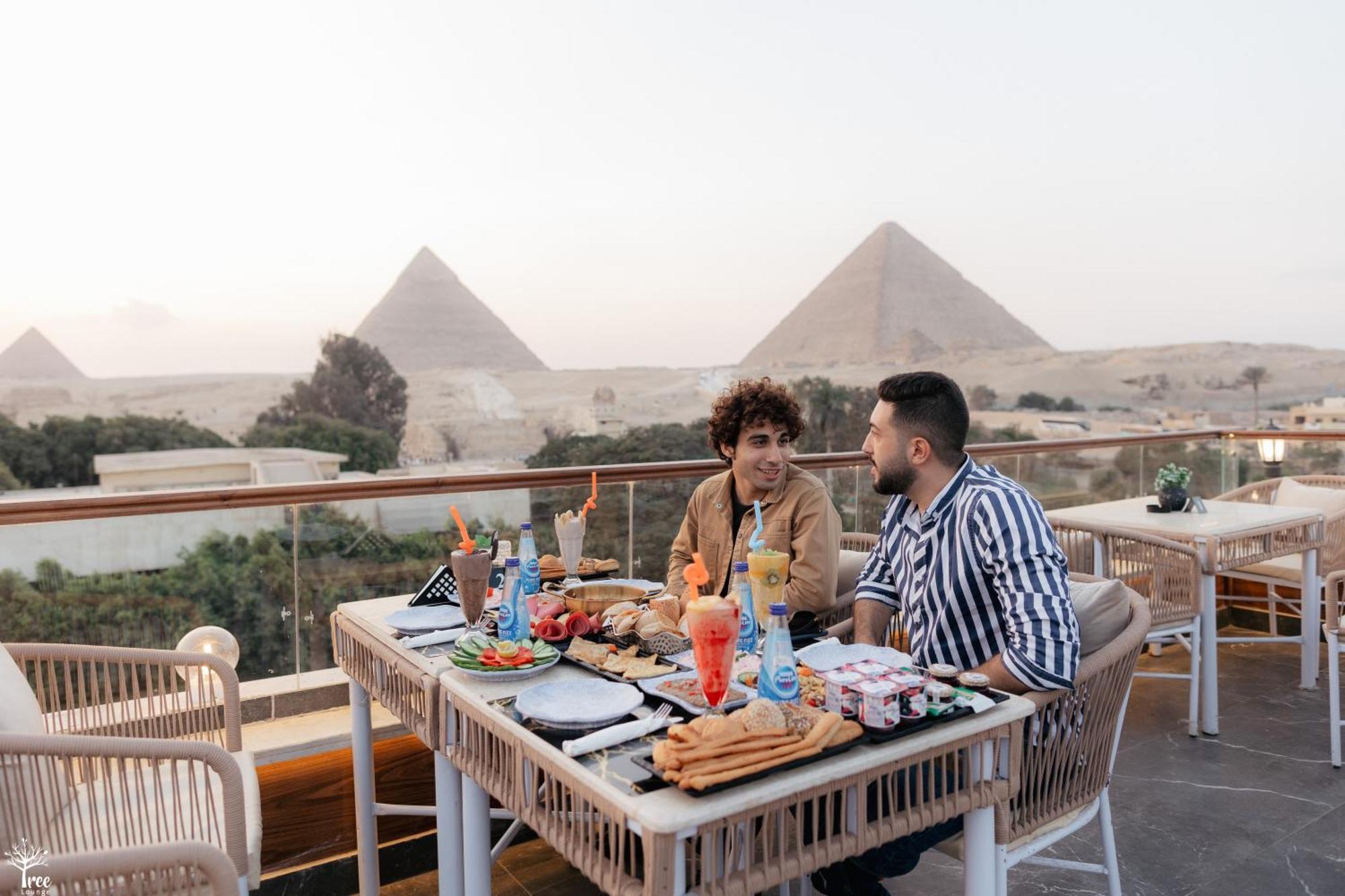 Tree Lounge Pyramids View Inn , Sphinx Giza Kafret el-Gabal Dış mekan fotoğraf